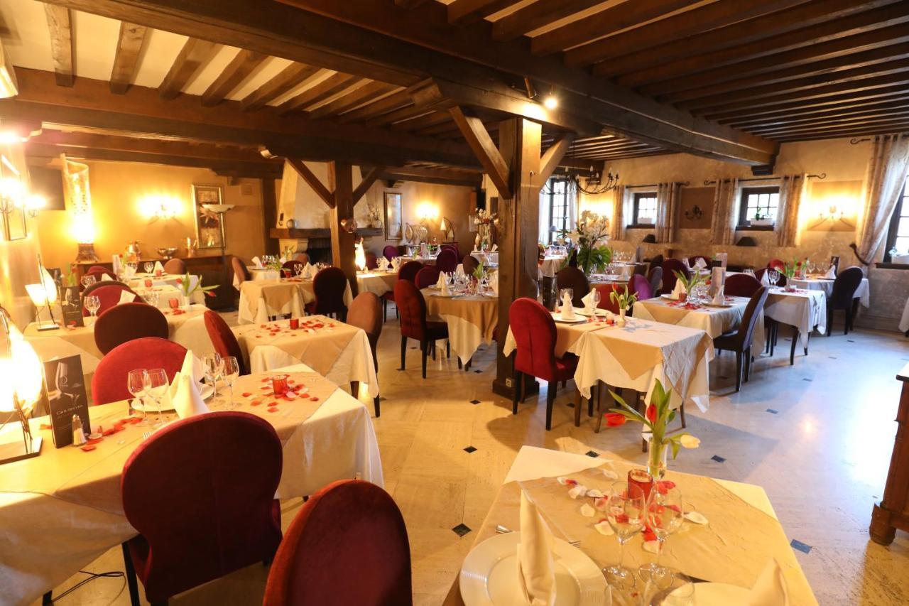 Hotel Logis Le Bourguignon Bèze Exterior foto